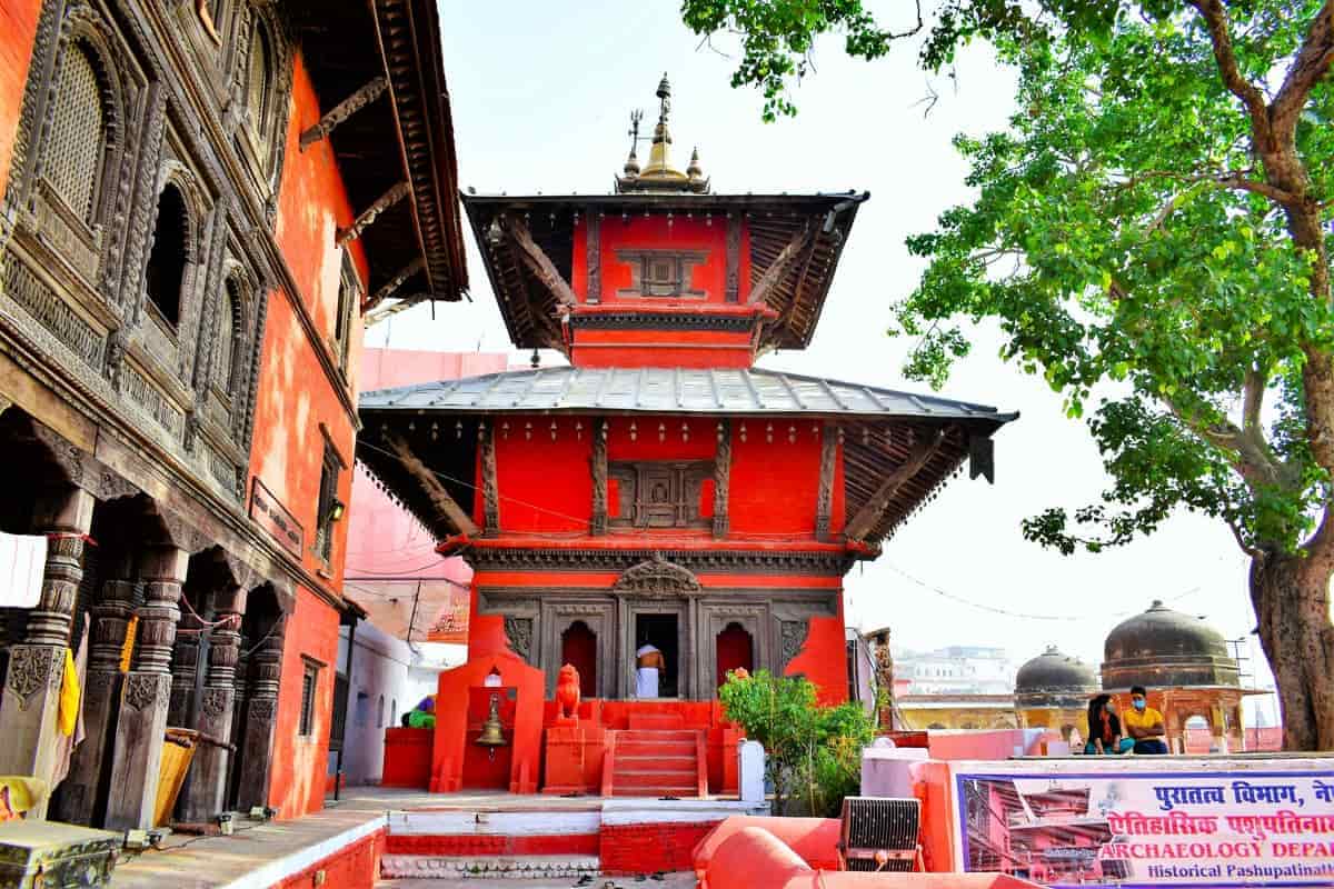 The Ancient Temples of Varanasi You Shouldn't Miss